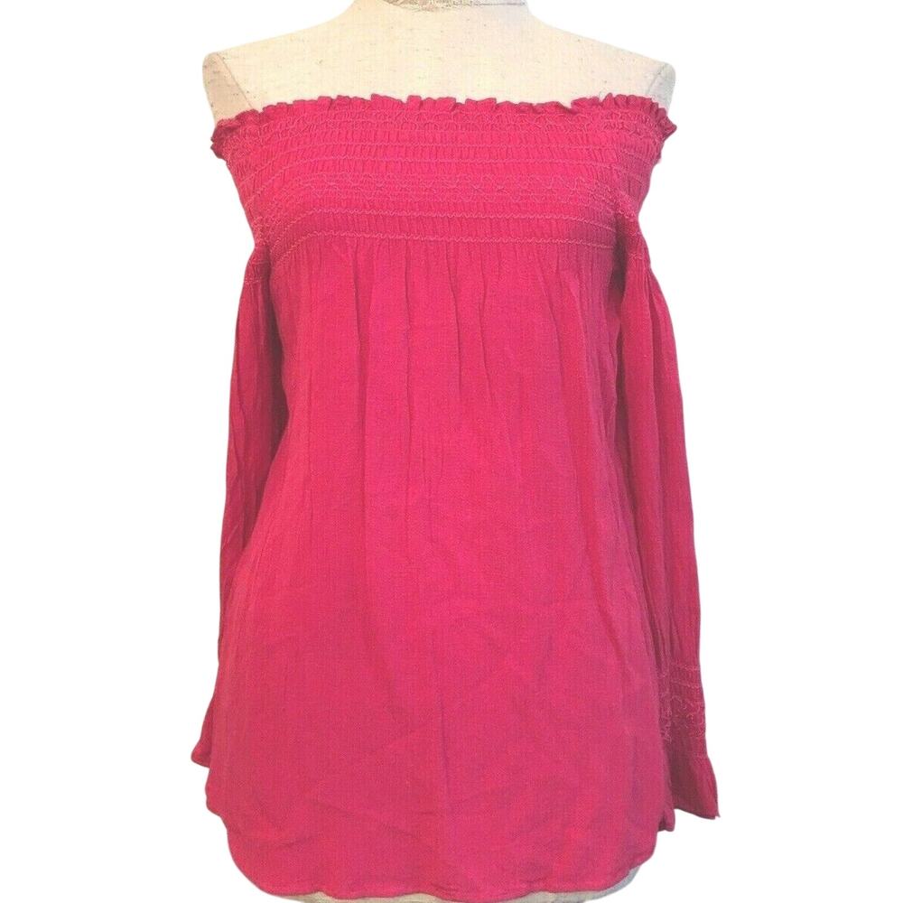 Small Hippie Laundry New NWOT Fuschia Crepe Off the Shoulder Top Junior Women's